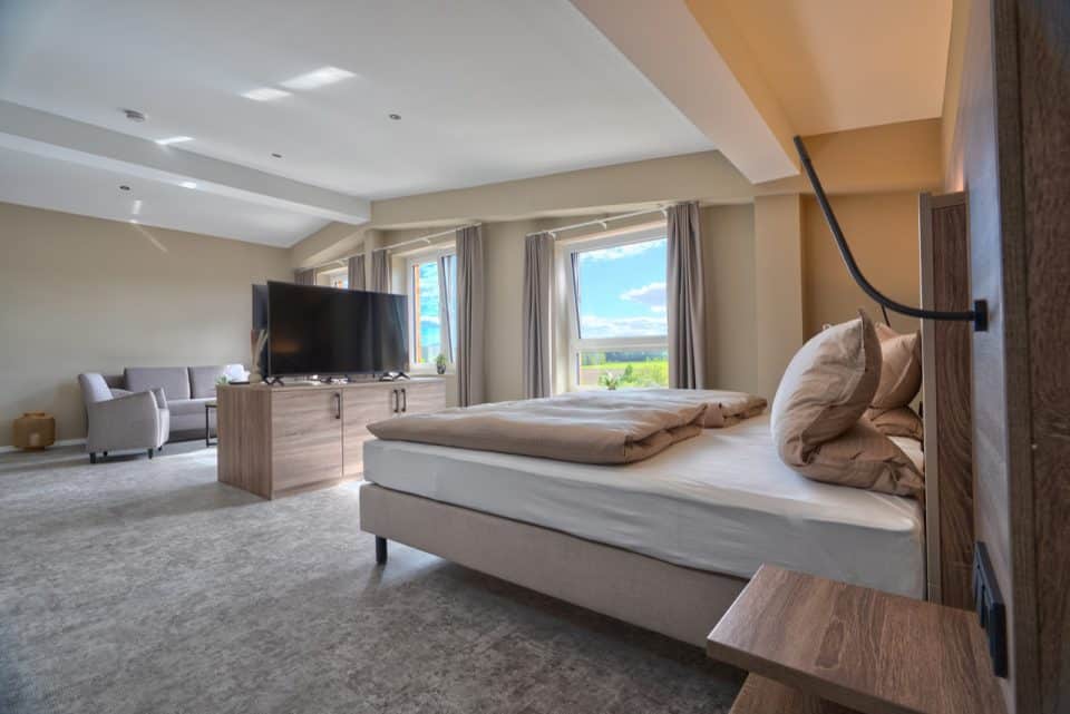 Bett-Schlafsofa